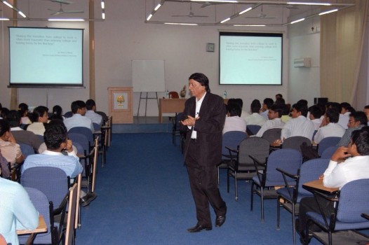 Addressing students of IMT Nagpur on Self Development.
